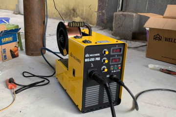 Máy hàn MIG 250 Pro – Weldhome: Giải pháp hàn MIG hiệu quả cho xưởng cơ khí